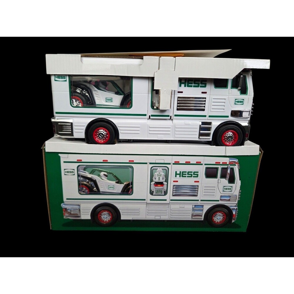 Hess 2018 Toy Truck RV with ATV and Motorbike Brand NEW